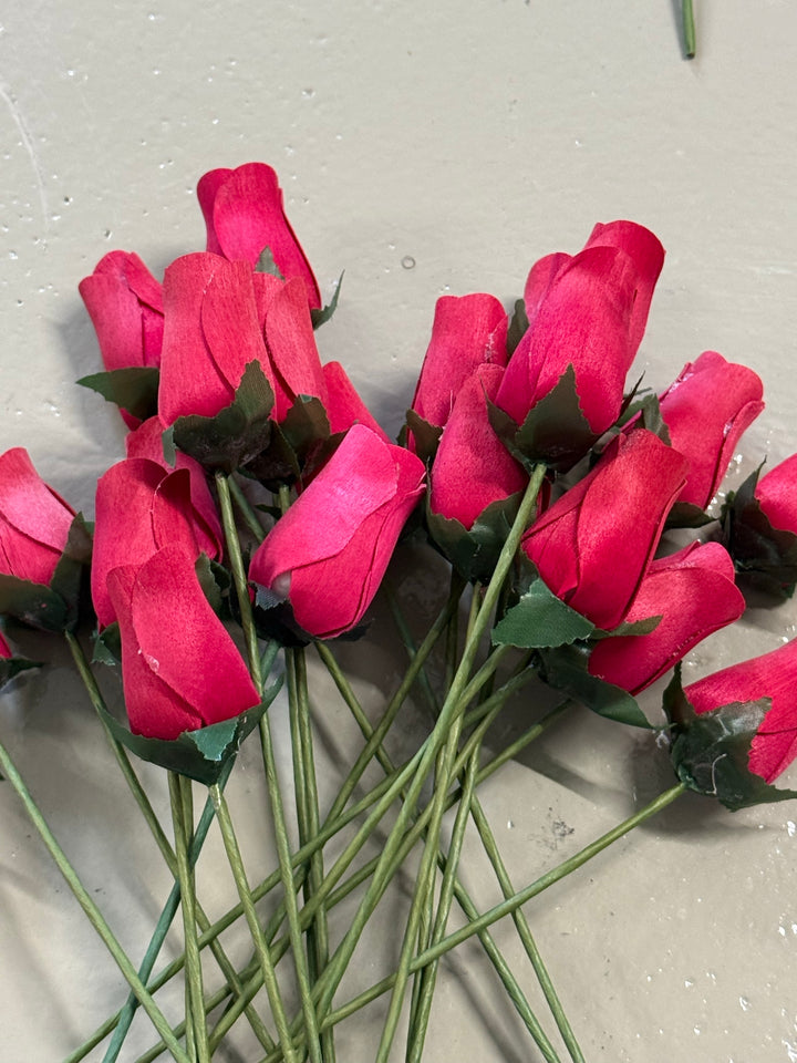 Fuchsia wooden rose