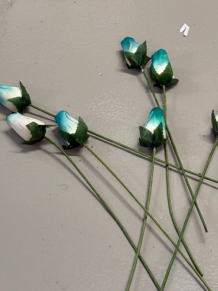 Turquoise Tipped wooden rose